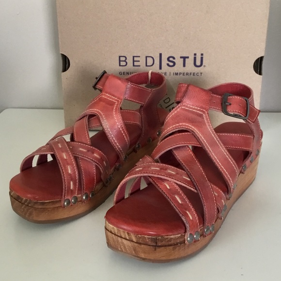 NIB Bed Stu Shirley Wooden platfoms (10) - Picture 5 of 12